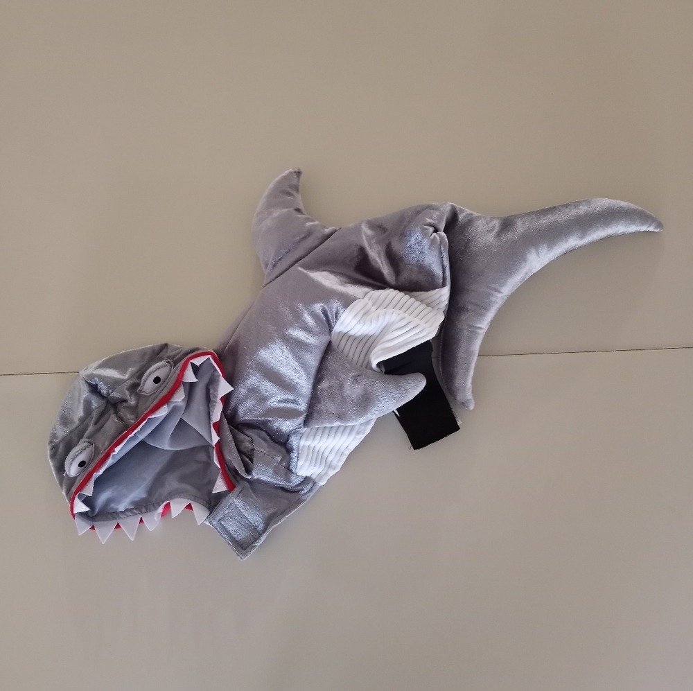Michaels Dog Shark Halloween Costume Size Large